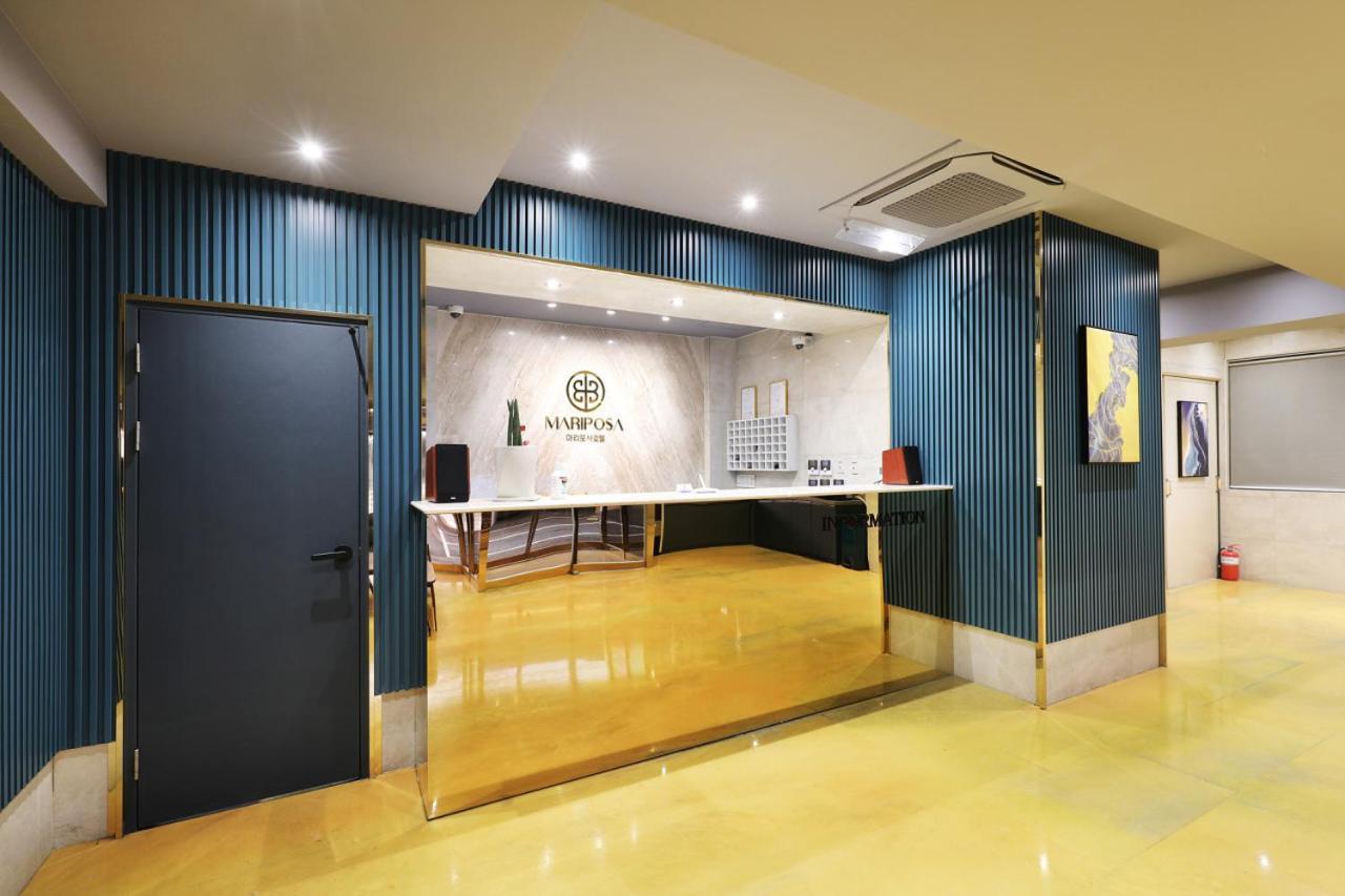 Mariposa Hotel Songtan Пхьонтхек Екстер'єр фото